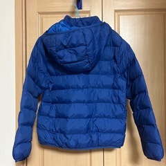 ユニクロダウン140の画像