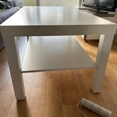 IKEA テーブルの画像