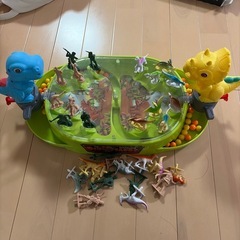 美品★恐竜バトルボードゲーム
の画像