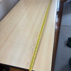 長テーブルの画像