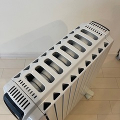 【美品】DeLonghi Dragon Smart オイルヒーターの画像