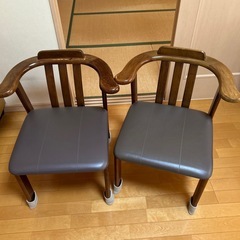 ダイニングテーブルの画像