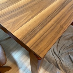 ダイニングテーブルのみの引き取りも可。の画像