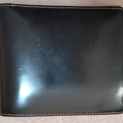 コードバン SMGの二つ折り財布の画像