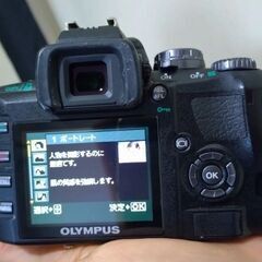 優良品 olympus e410 ＋純正バッテリー ＊スイッチ接触不良なしの画像