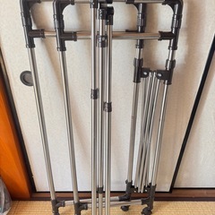 室内物干しの画像