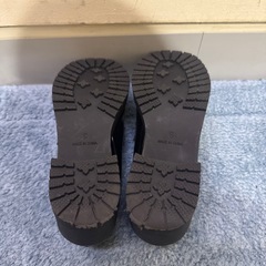 厚底ローファーの画像