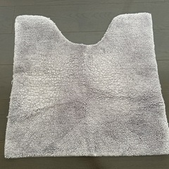 ウチノ　トイレマット2枚、バスマット1枚の画像