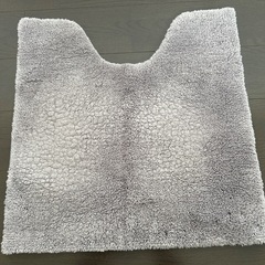 ウチノ　トイレマット2枚、バスマット1枚の画像