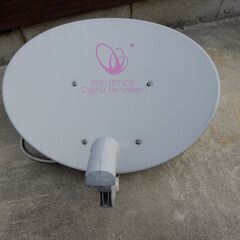 BS・CS　アンテナ（東芝製）中古動作品の画像