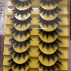 つけまつげ10ヶの画像