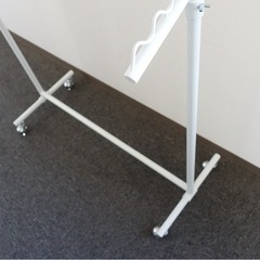 ハンガーラックの画像