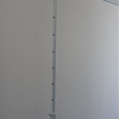 ハンガーラックの画像