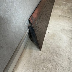 金属製の段差ステップ差し上げます。の画像