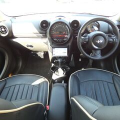 ■434★ミニクロスオーバー　クーパーSD　ブラックデザイン（平成26年）★ナビ★Bカメ★ETC★自社ローン★金利無し★通過率９０％★車体だけ販売できる★来店不要で買える★リモート商談できる★神奈川県厚木市発★業者なので安心★カスタムも車検もできます★の画像