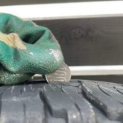 プラド150マッドブラックED 265/60R18 純正アルミホイールセットの画像