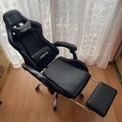100円 ゲーミング チェア 黒 椅子 オットマン 草加市の画像