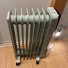 デロンギ オイルヒーター★KHD410812の画像