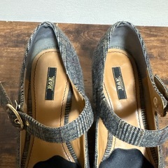 パンプス　ストラップパンプス　高ヒール　チェック柄　グレー系チェック　R&Eの画像