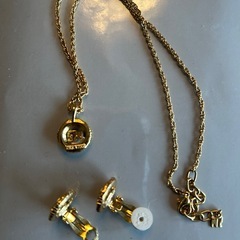 ニナリッチ　ネックレスとイヤリングのセットの画像