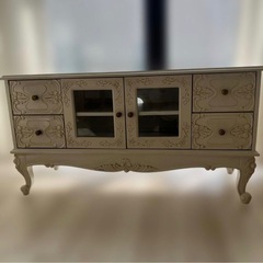 ロココ　テレビボードの画像