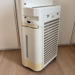 シャープ　KC-F50 空気清浄機　加湿器の画像