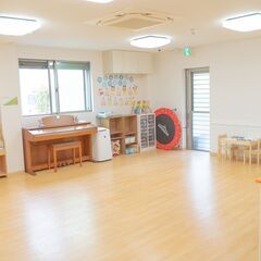 子どもたちの安心な通所を支える療育施設のドライバーさんの画像