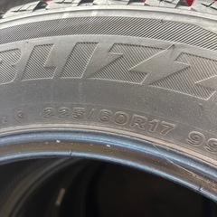 スタッドレス　225/60R17の画像