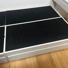 【無料/引取りのみ】シングルベッドフレームの画像