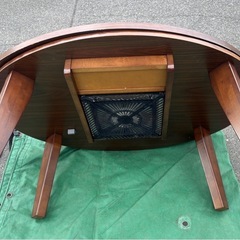 《無料》丸こたつ コードなし　付属品なし  メーカー不明【サイズ】約105×75高さ40cmの画像