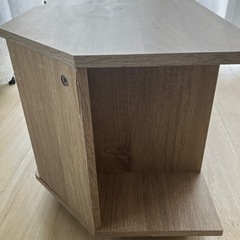 【無料¥0】テレビ台、ヘッドレストの画像