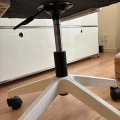 デスクチェアの画像