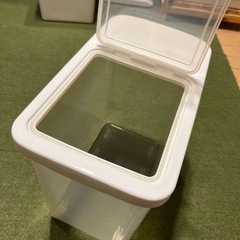 10キロ　米びつの画像