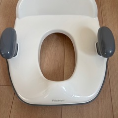 子供　補助便座の画像