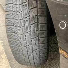 アルミ付きスタッドレスレスセットの画像