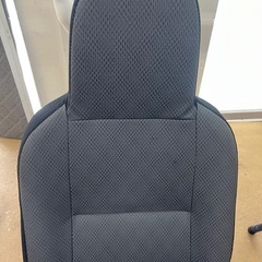 ダイハツハイゼットカーゴS321V 運転席側シートの画像