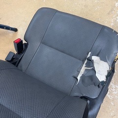 ダイハツハイゼットカーゴS321V 運転席側シートの画像