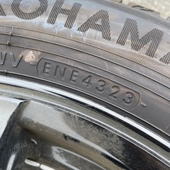 195/60/R16 2023年　スタッドレスタイヤ　DUNLOP    の画像