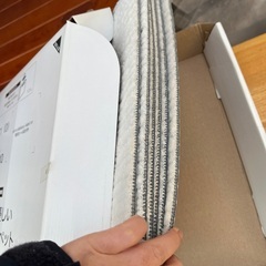 ニトリ未使用品　地球にやさしいタイルカーペット6枚ホワイトの画像