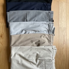 【UNIQLO】スマートアングルパンツ6本セットの画像