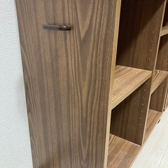 キャスター付き本棚、収納
の画像