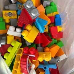 オモチャ　しゅっぽ　チャレンジ　ミキハウス積み木　トーマスブロックの画像