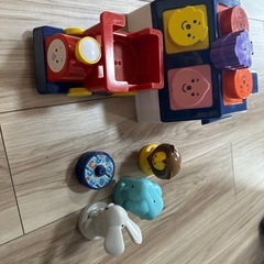 オモチャ　しゅっぽ　チャレンジ　ミキハウス積み木　トーマスブロックの画像