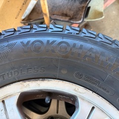 2023年製　バリ溝スタッドレスタイヤ　15インチの画像