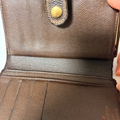 VUITTON財布の画像