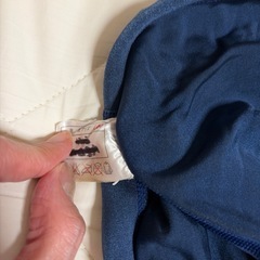 男子 紺色 競泳水着 140センチの画像