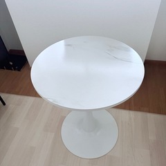 丸テーブル　サイドテーブルの画像
