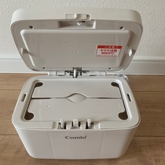 美品　お尻拭きウォーマー　combi の画像