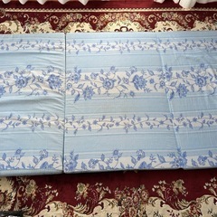 シングル　三つ折りマットレス　薄型の画像