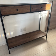 棚　キャビネット　飾り棚の画像